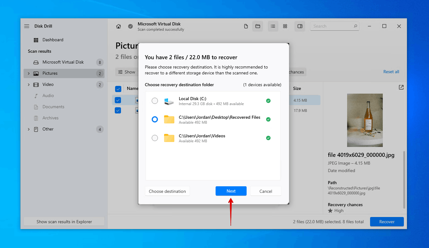 Finishing recovery on the formatted USB drive.